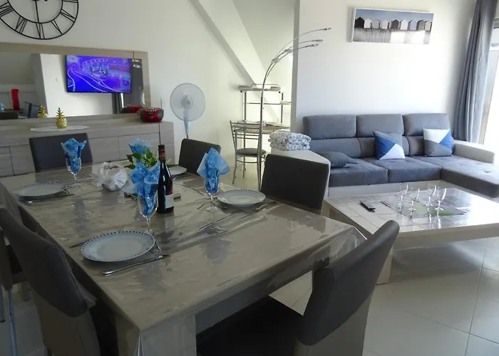 L'entonnoir Apartament